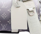 Louis Vuitton Monogram Gradient LV Fall Keepall Bandouliere 25 Boston — view 6