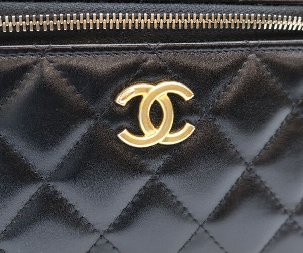 Chanel Black Lamb Gold Top Handle 2-Way — view 6
