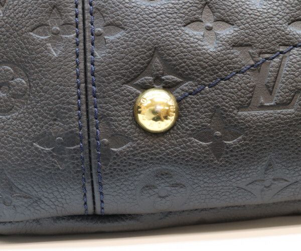 Louis Vuitton Empreinte Black Atsie MM Shoulder — view 6