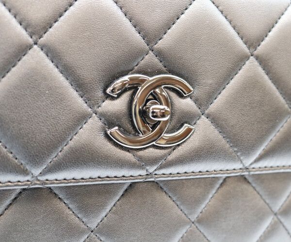 Chanel Black Lamb So Trendy CC Small Shoulder — view 7