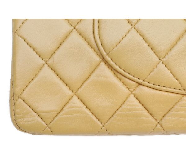 Chanel Beige Lamb Gold Quilted 25 Shoulder — view 7