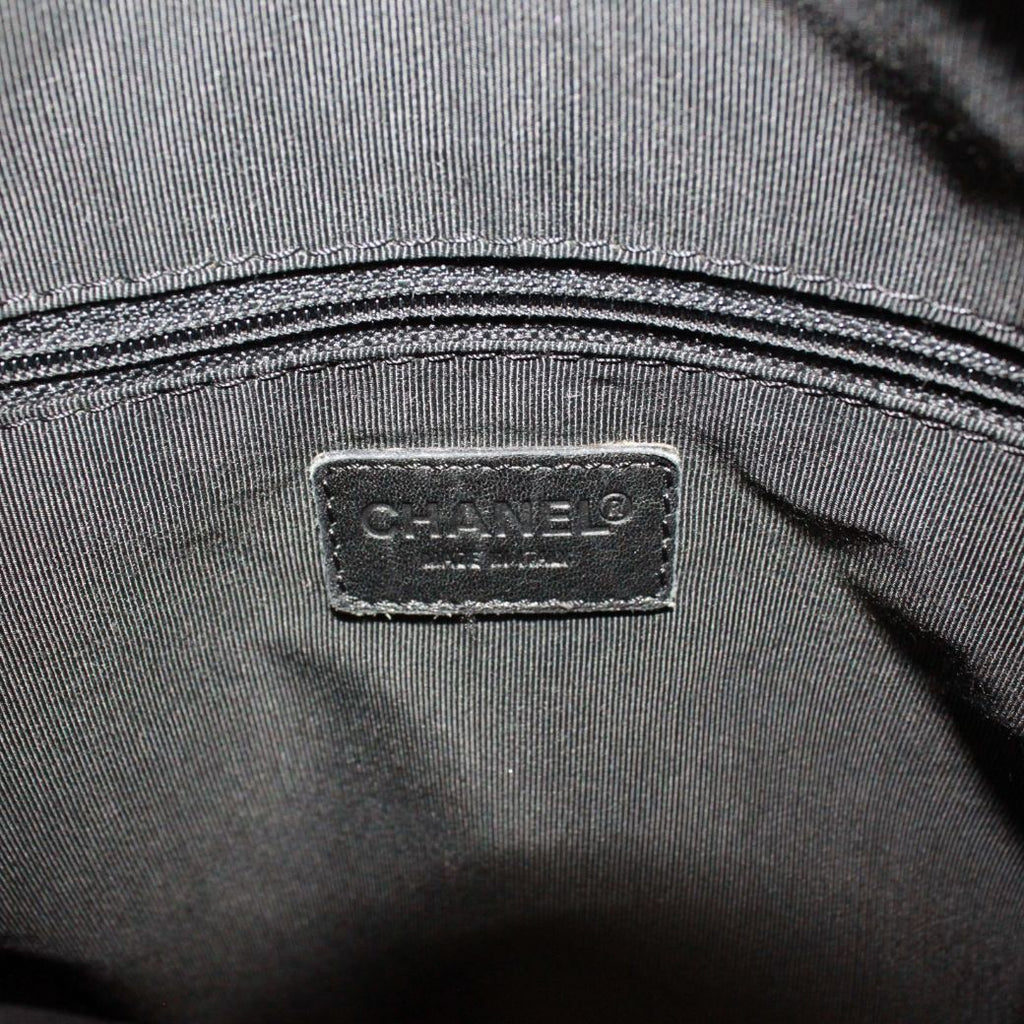 Chanel Wild Stitch Leather Black Handbag Silver — view 7