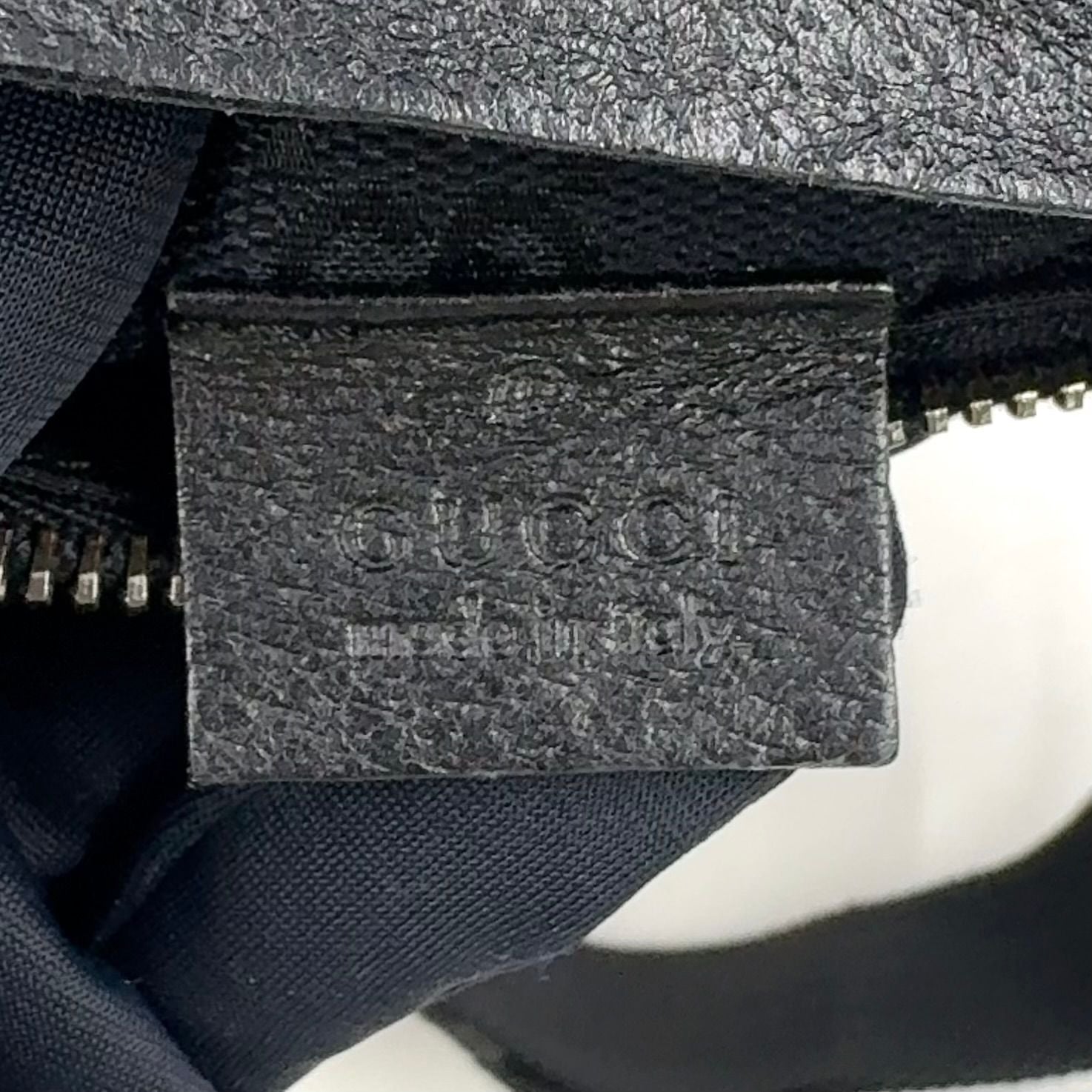 Gucci GG Canvas Leather Black Belt Bag Silver — view 4
