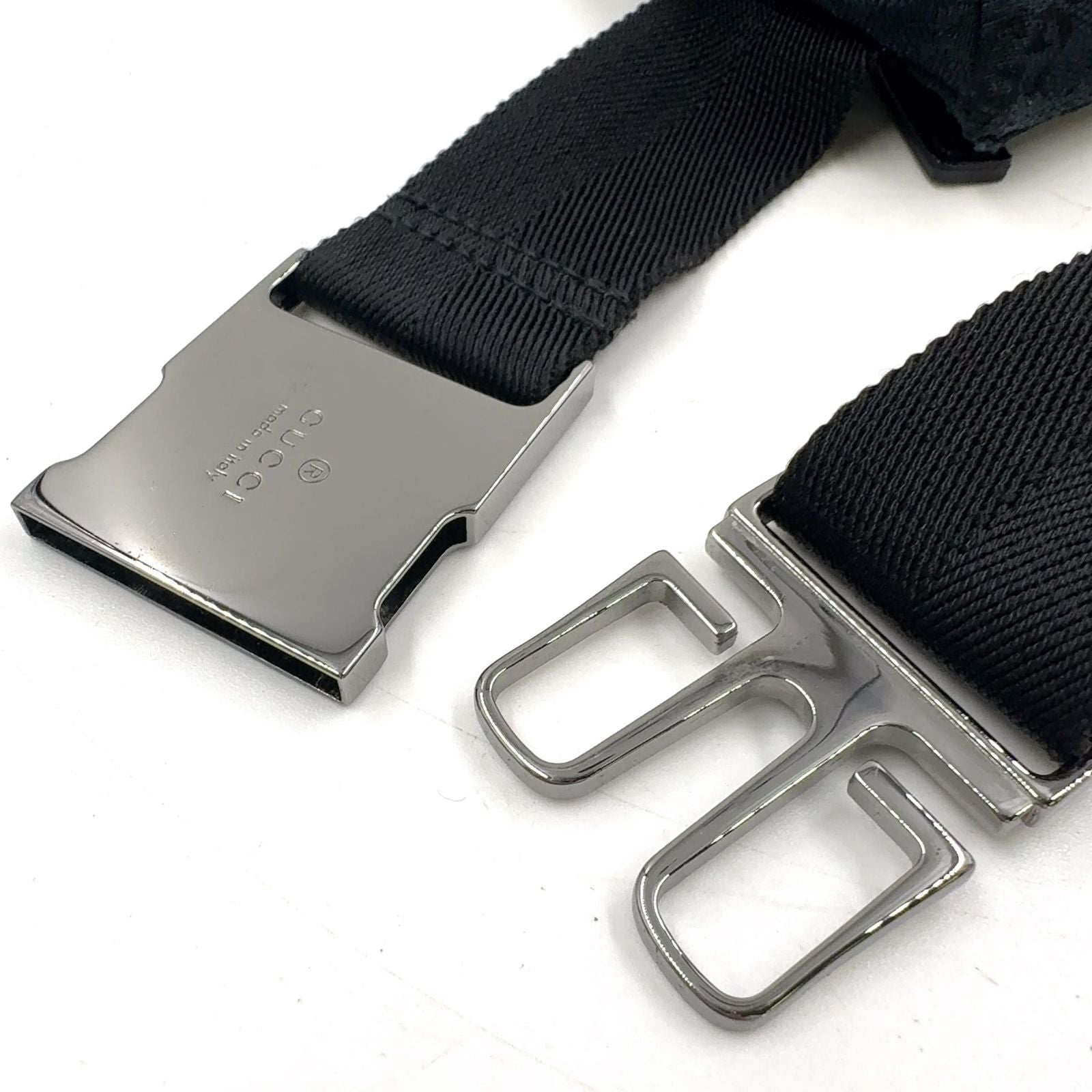 Gucci GG Canvas Leather Black Belt Bag Silver — view 6