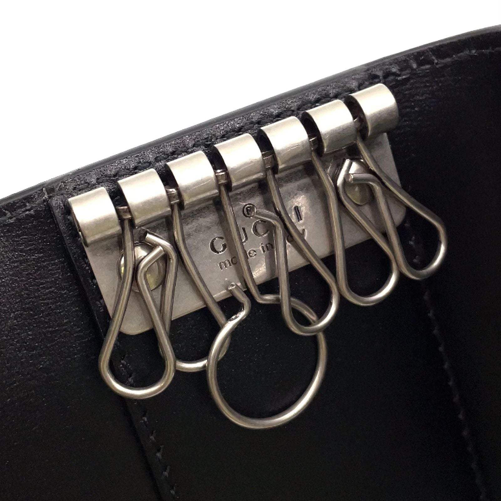 Gucci GG Marmont Leather Black Key Case Silver Key Holder — view 9