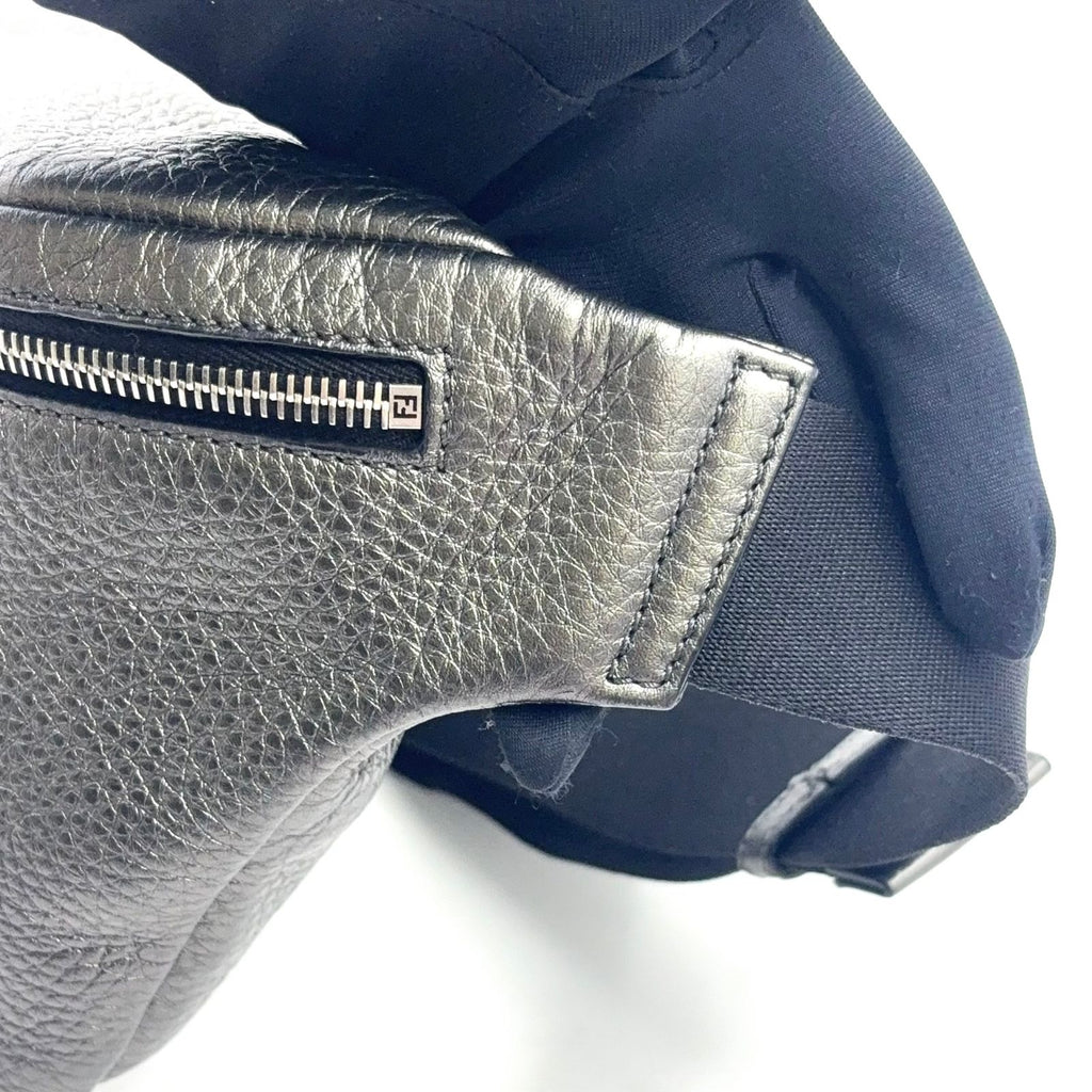 Fendi Bugs Monster Eye Leather Gray White Belt Bag Silver — view 6