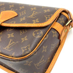 Louis Vuitton Sologne Monogram Leather Brown Light Shoulder Bag Gold — view 5