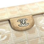 Chanel Shoulder Bag CC Logo Nylon Beige — view 2