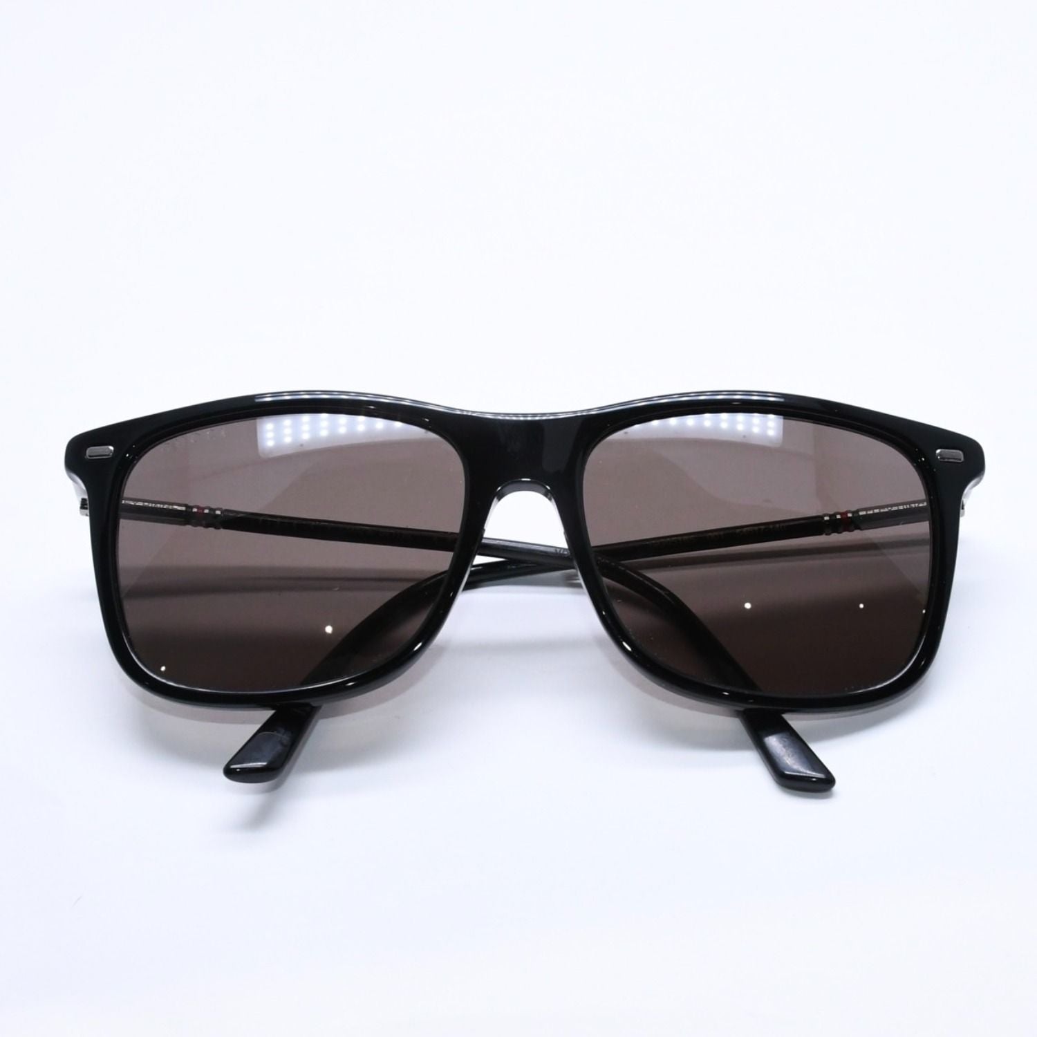 Gucci Sunglasses Eyewear 17 145 Black Red Green Silver — view 2