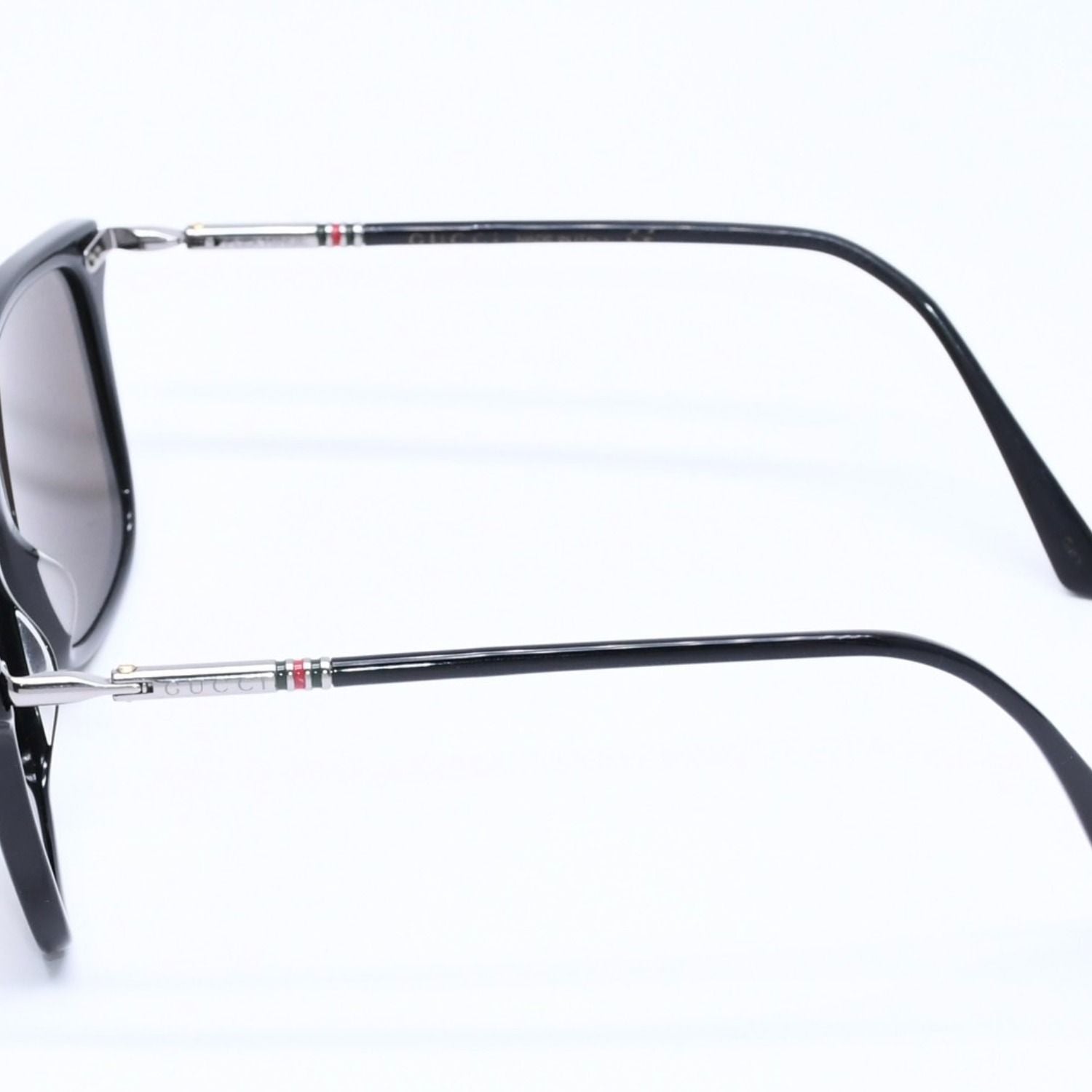 Gucci Sunglasses Eyewear 17 145 Black Red Green Silver — view 6