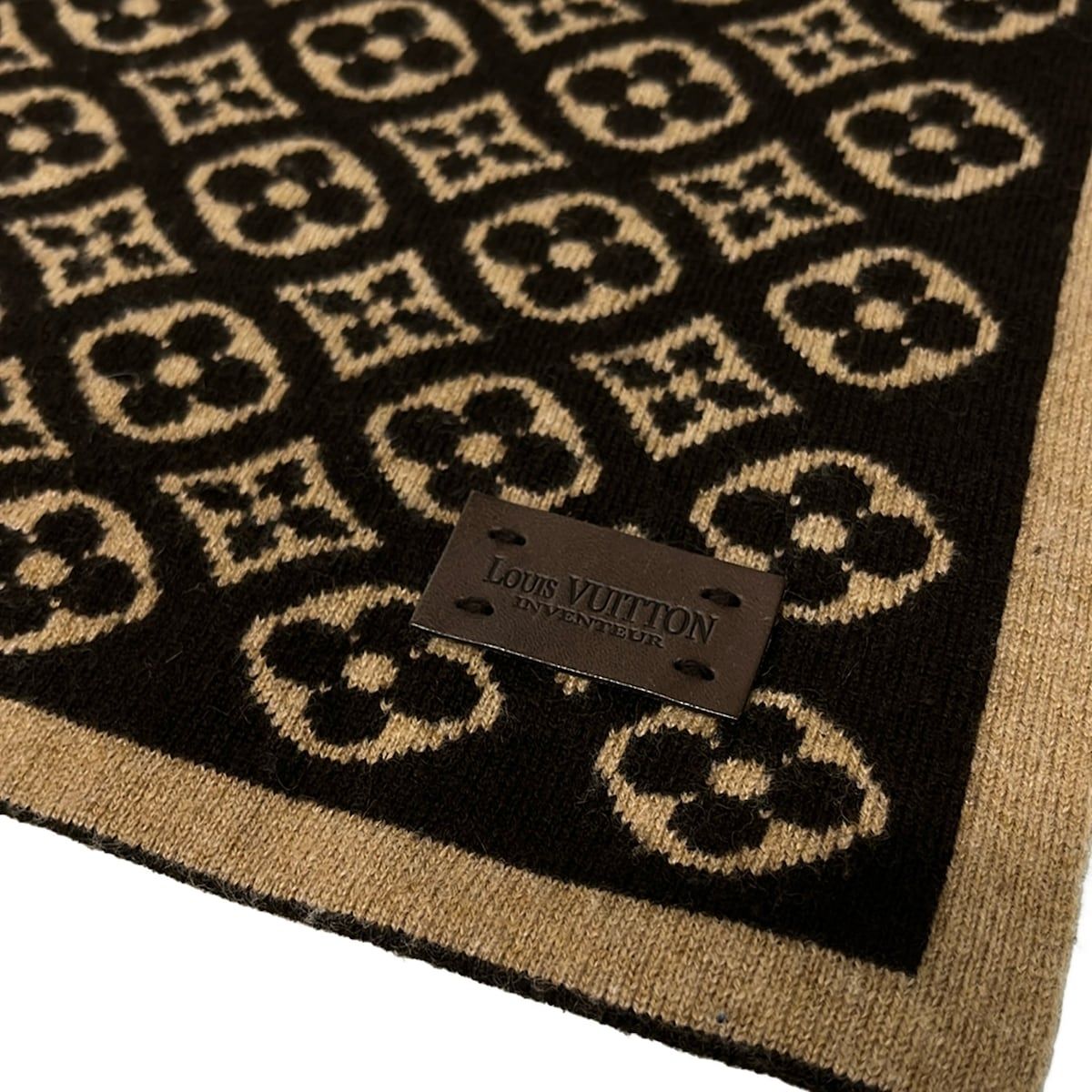 Louis Vuitton Scarf Echarpe Brown Cashmere — view 3