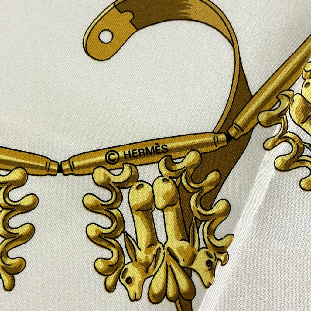 Hermes Scarf Carre 90 White Gold Blue les Cavaliers D'or — view 2