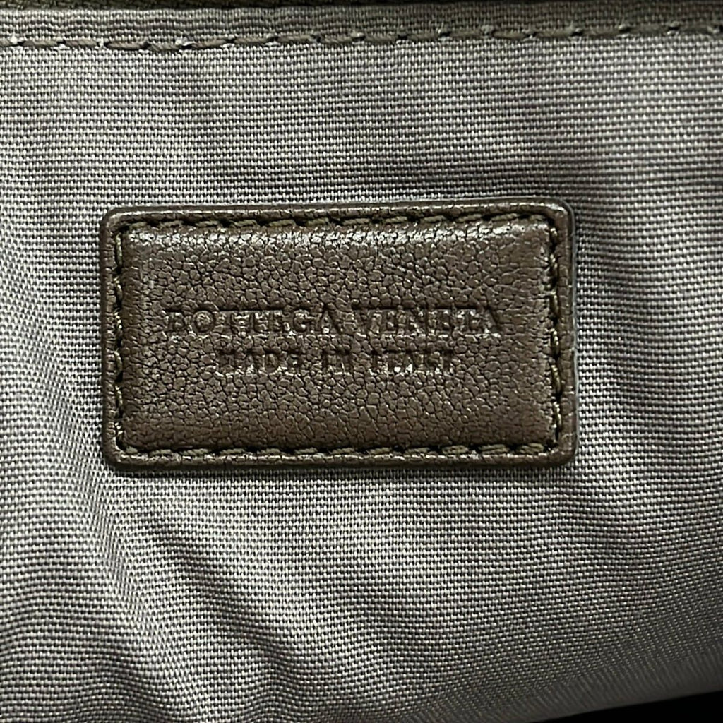 Bottega Veneta Clutch Intrecciato Dark Brown Beige Green Leather — view 8