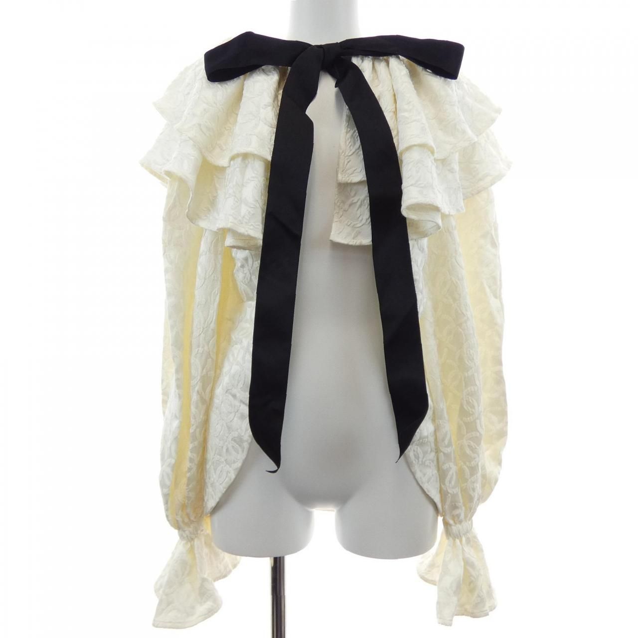 Chanel 25k Jacket White