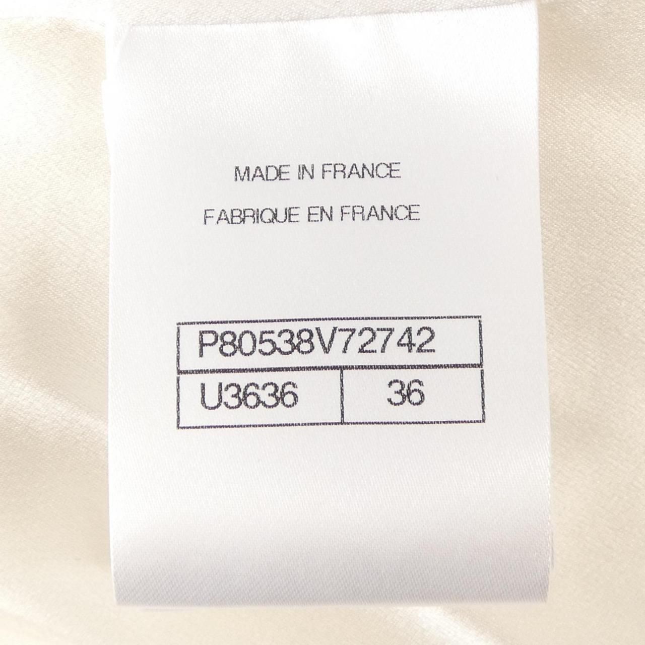 Chanel 25k Jacket White — view 4