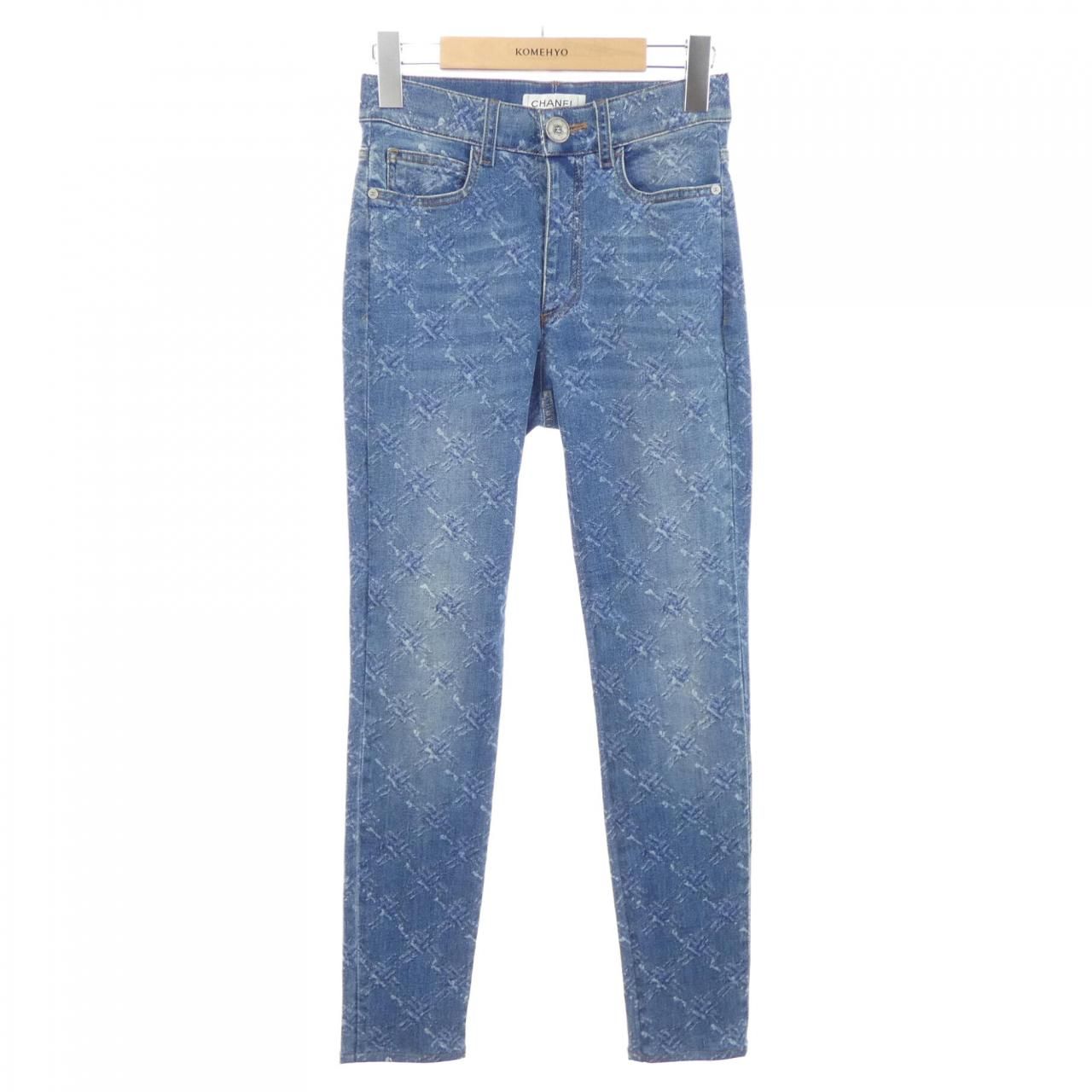 Chanel Jeans Blue