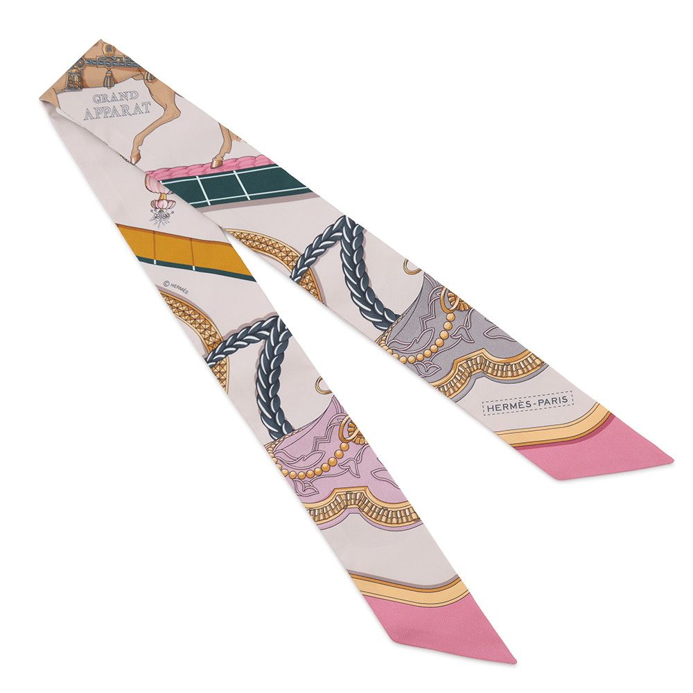Hermes Scarf Twill Grand Apparat Silk — view 3