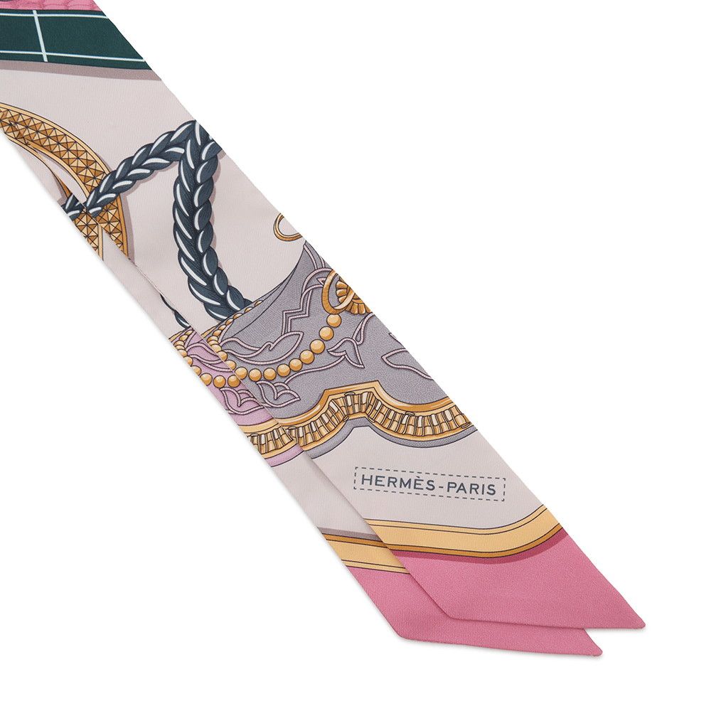 Hermes Scarf Twill Grand Apparat Silk — view 4