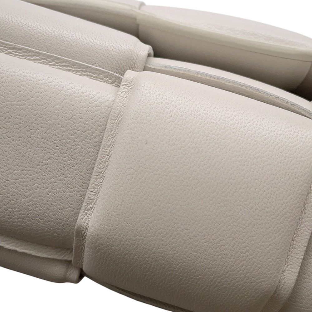 Bottega Veneta Chain Shoulder Bag Cassette Leather White — view 6