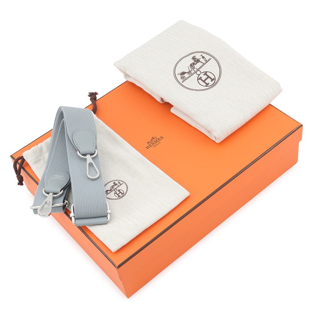 Hermes Shoulder Bag Evelyne 3 23 Gris Perle Silver Taurillon Clemence — view 6