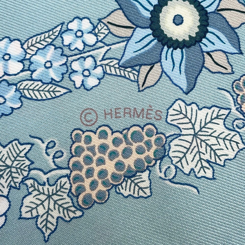 Hermes Scarf Carre 90 Brides de Gala en Fleurs White