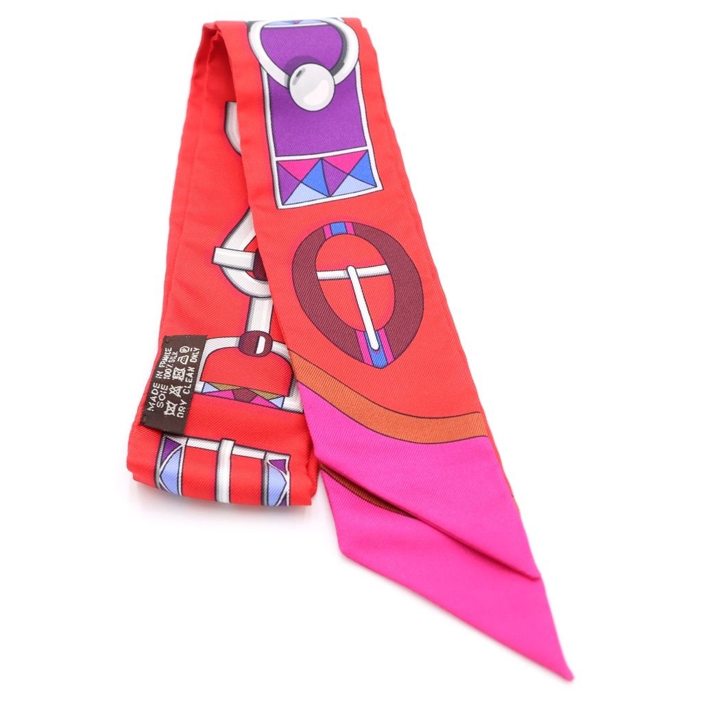 Hermes Carre en Boucles Twill Silk Scarf — view 2