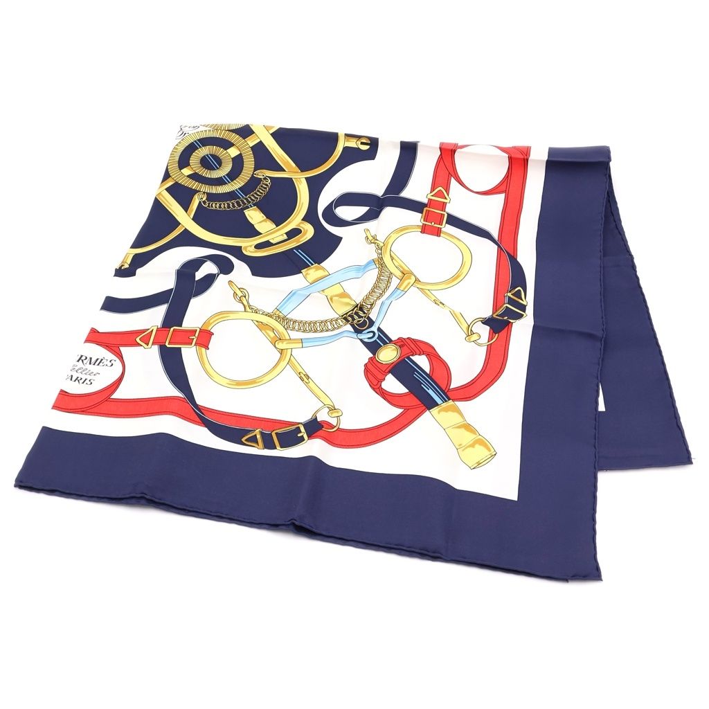 Hermes Carre 90 Eperon D'or Yellow Gold Spurs Silk Scarf Navy White