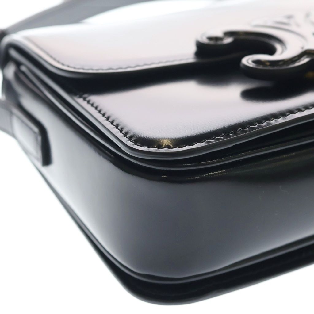 Celine Tee Ncueil Triomphe Smo le Shoulder Bag Black Leather — view 5