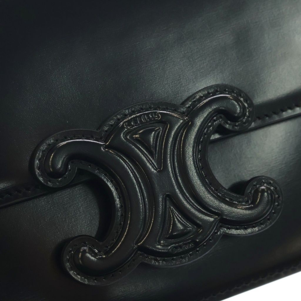 Celine Tee Ncueil Triomphe Smo le Shoulder Bag Black Leather — view 6