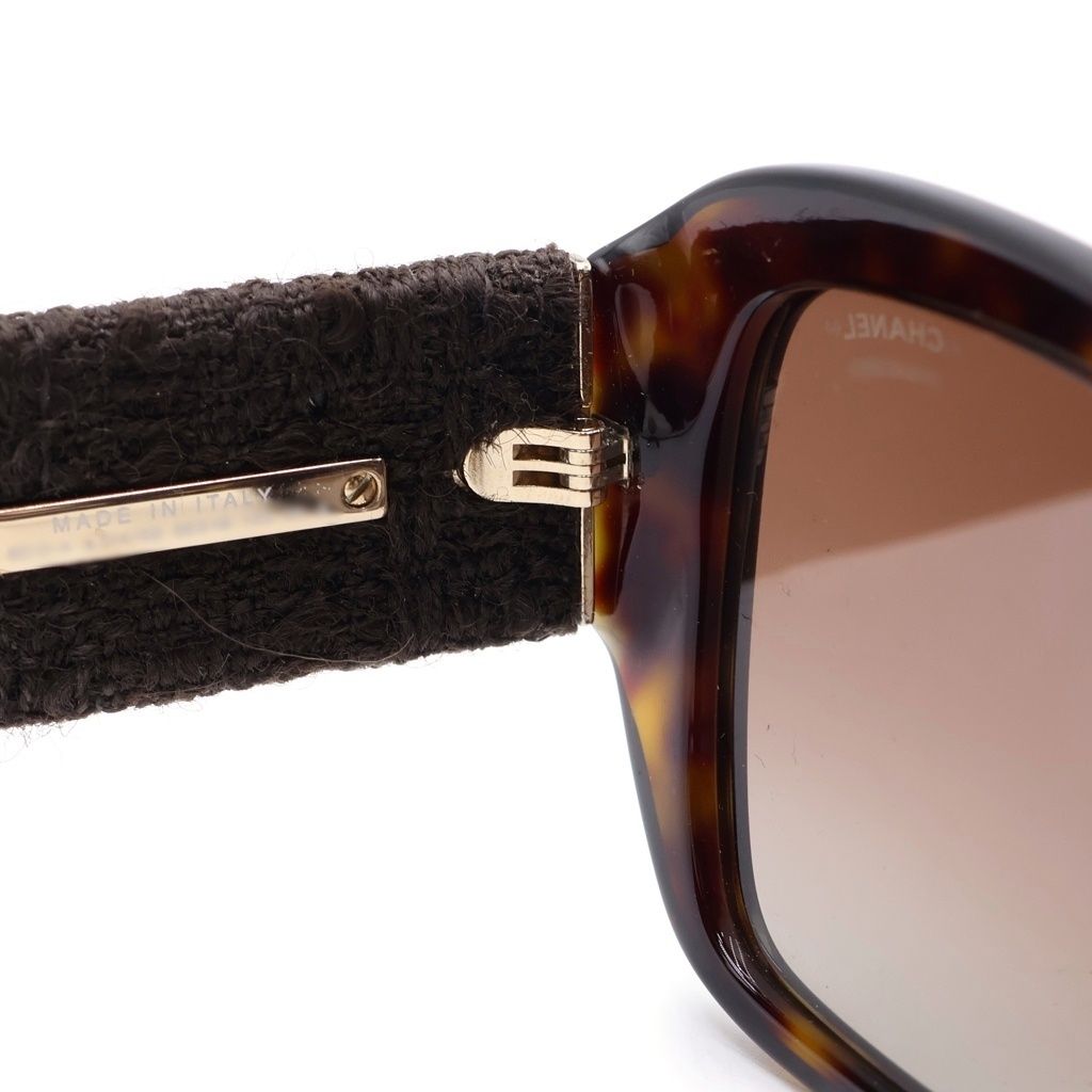Chanel Square Frame Chain CC Logo Tweed Temple Sunglasses Brown Gold Eyewear — view 4