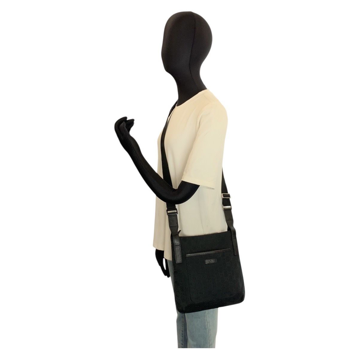 Gucci Black GG Canvas Shoulder Bag Pochette — view 5