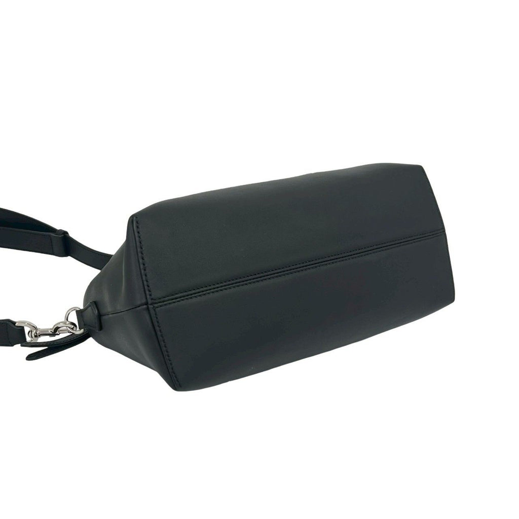 Fendi Visible Leather 2-Way Shoulder Bag Black — view 7