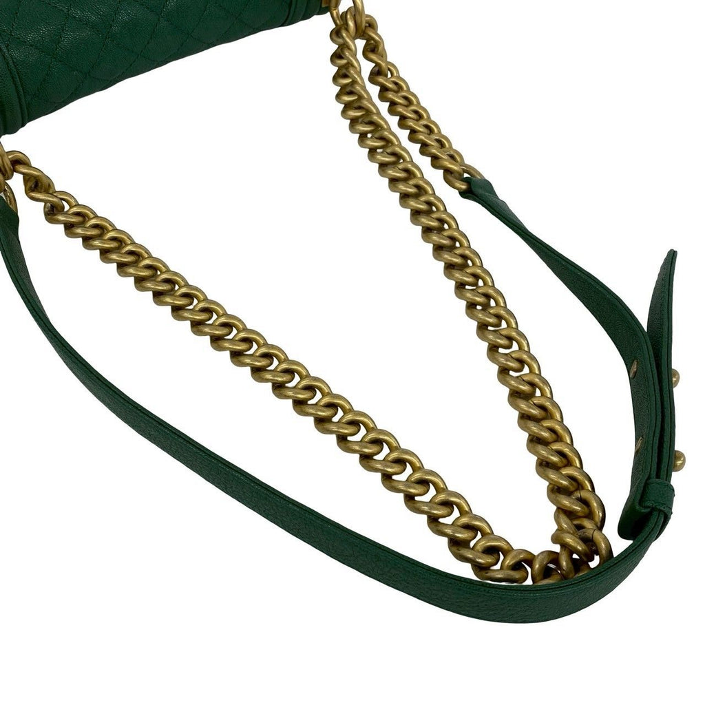 Chanel With Card Boy CC Logo Caviar Leather Shoulder Bag Green — view 4