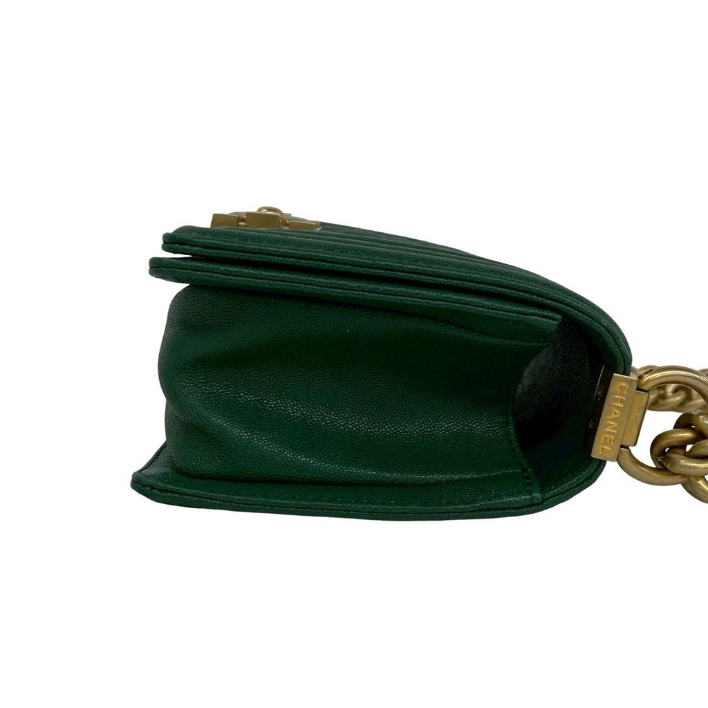 Chanel With Card Boy CC Logo Caviar Leather Shoulder Bag Green — view 6