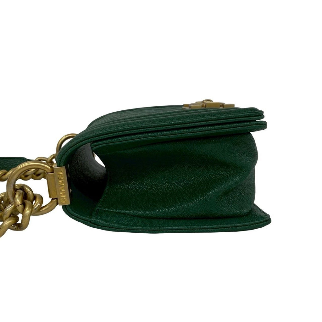 Chanel With Card Boy CC Logo Caviar Leather Shoulder Bag Green — view 5