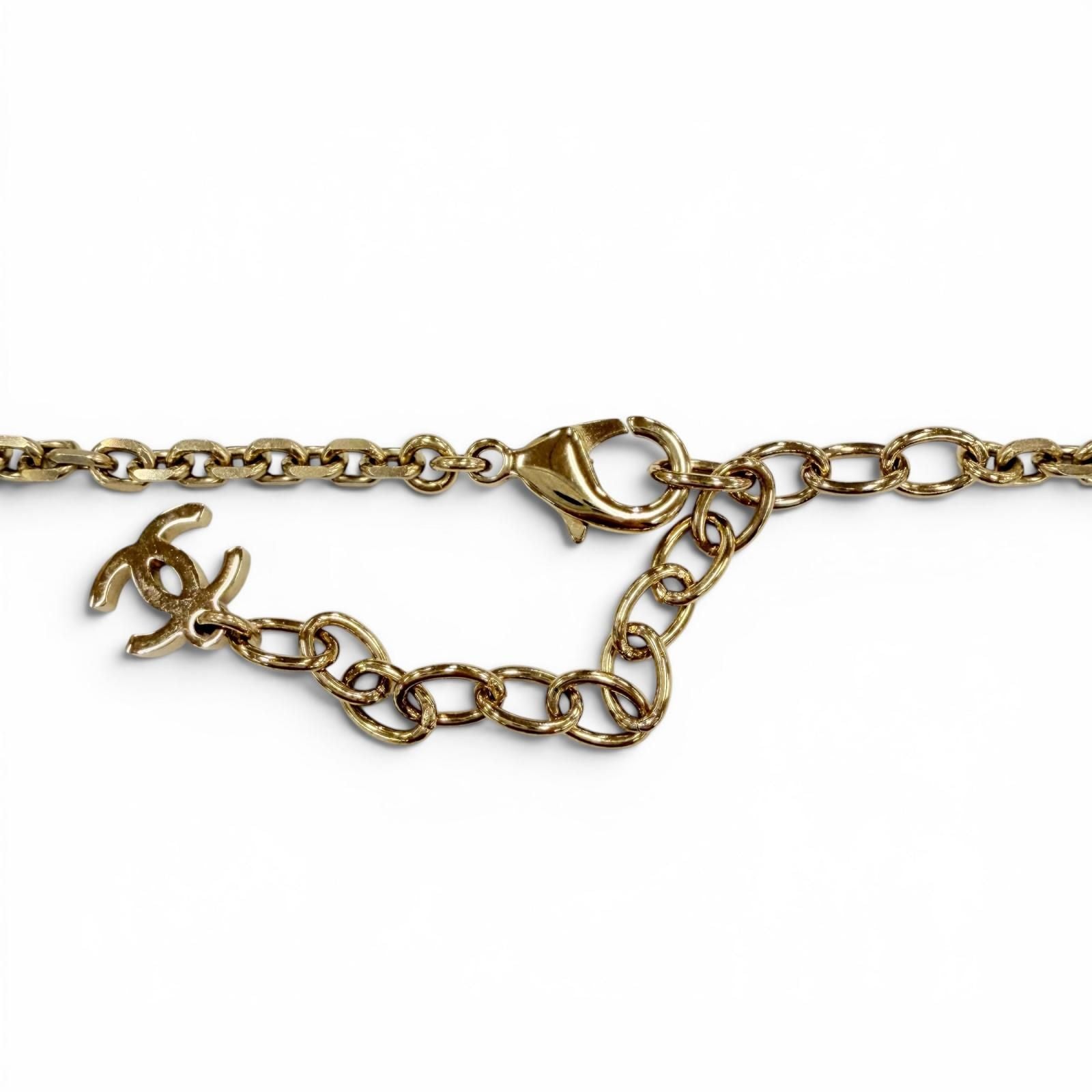 Chanel Rhinestone Pearl CC Logo Flower Motif Necklace Gold — view 6