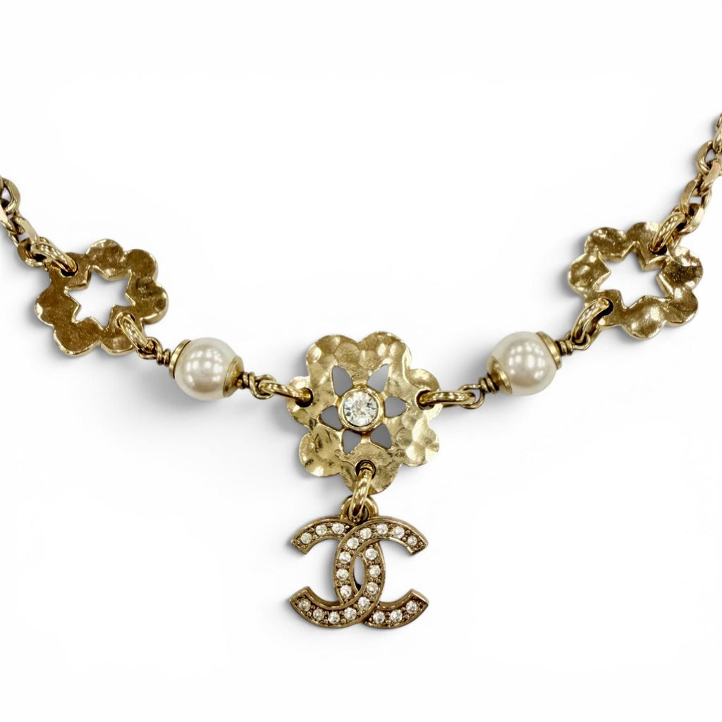 Chanel Rhinestone Pearl CC Logo Flower Motif Necklace Gold