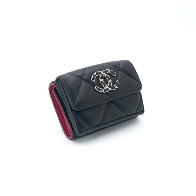 Chanel 19 Wallet Trifold Mini Black Silver Red CC Logo Small — view 2