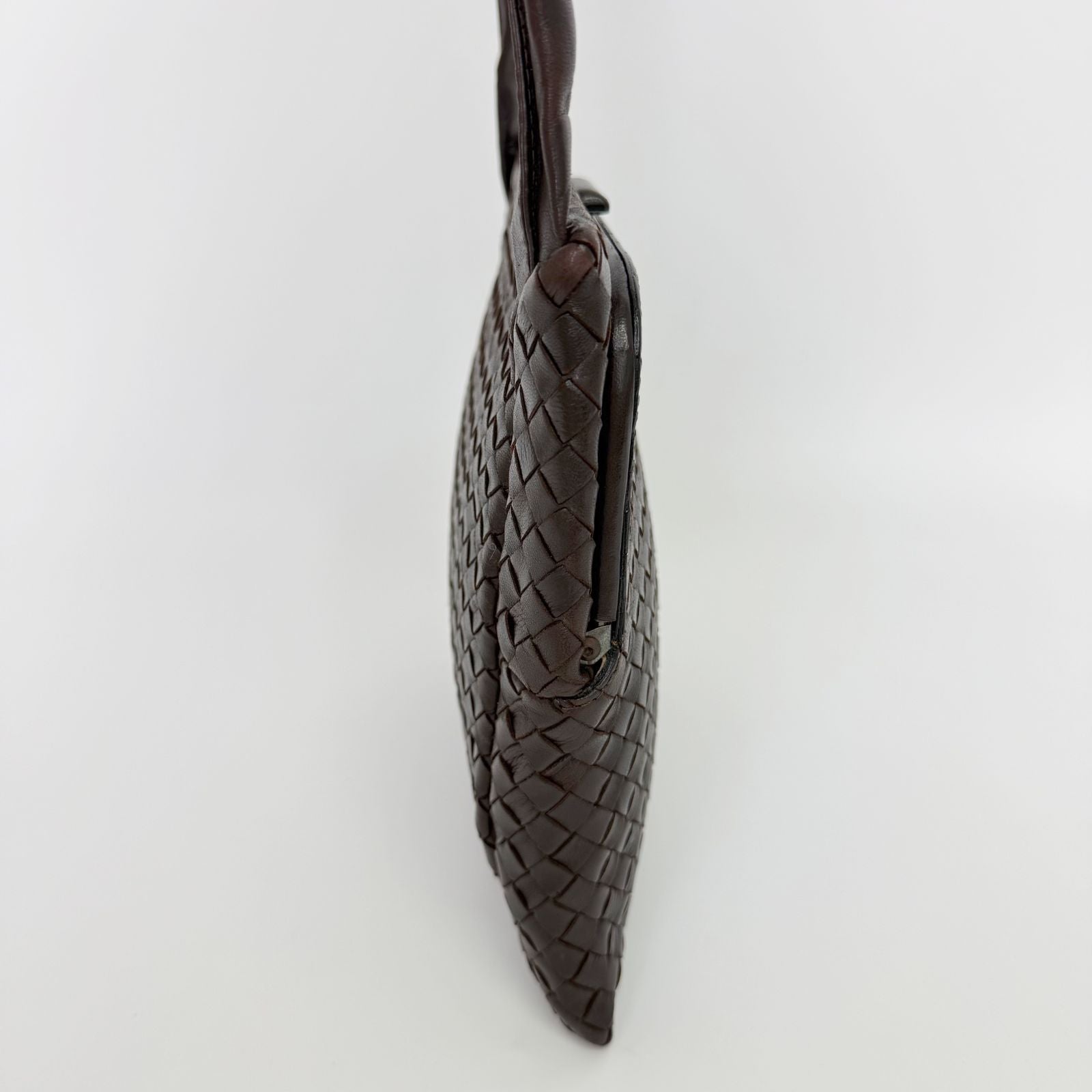 Bottega Veneta Intrecciato Shoulder Bag Leather Dark Brown Vintage — view 7
