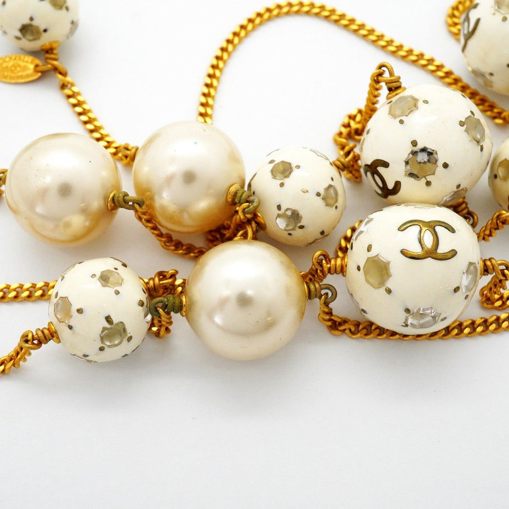 Chanel Necklace Vintage CC Logo Soccer Ball Motif Gold Plated Faux Pearl White — view 6