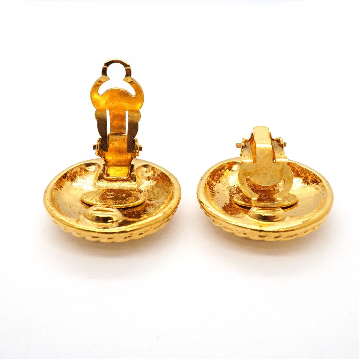 Chanel Earrings Vintage CC Logo Round — view 3