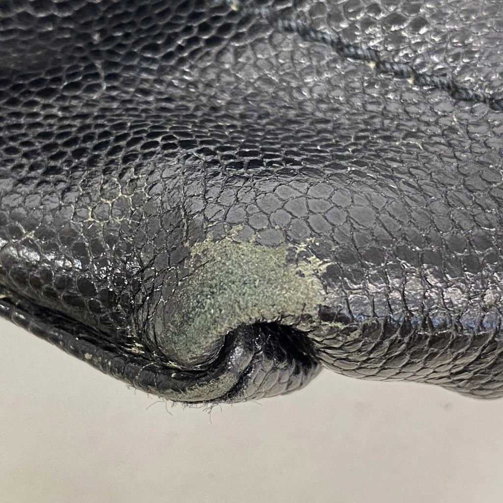 Chanel Handbag Caviar Leather Black Gold — view 6