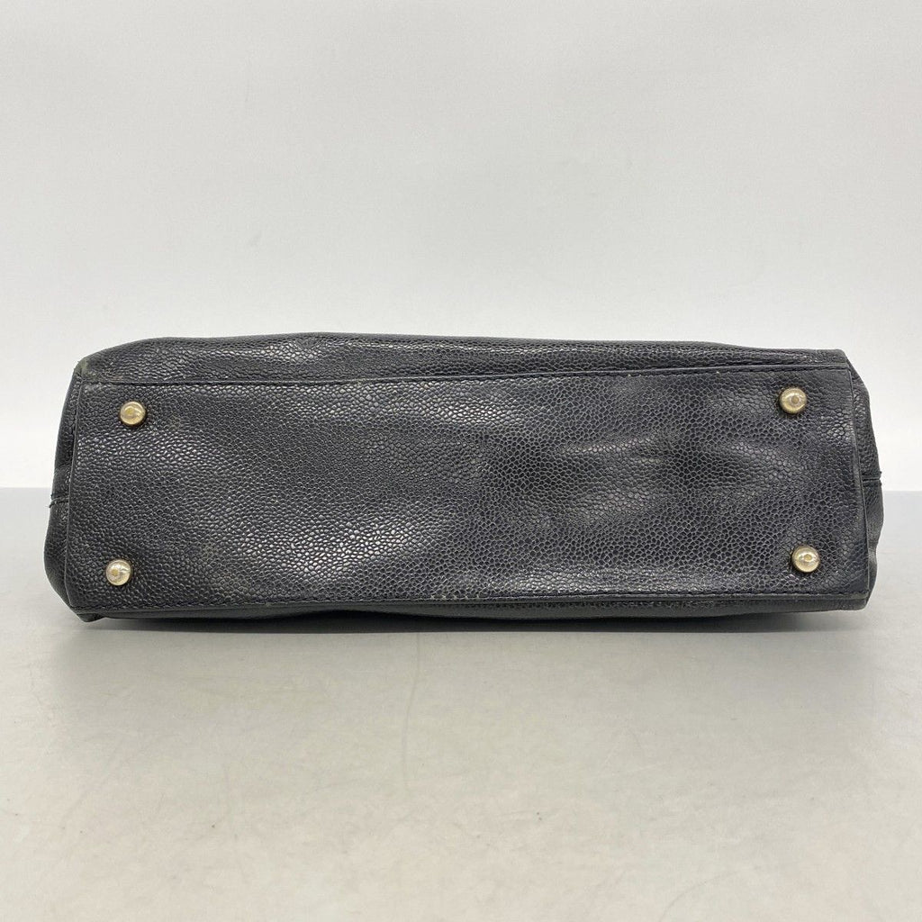 Chanel Handbag Caviar Leather Black Gold — view 3