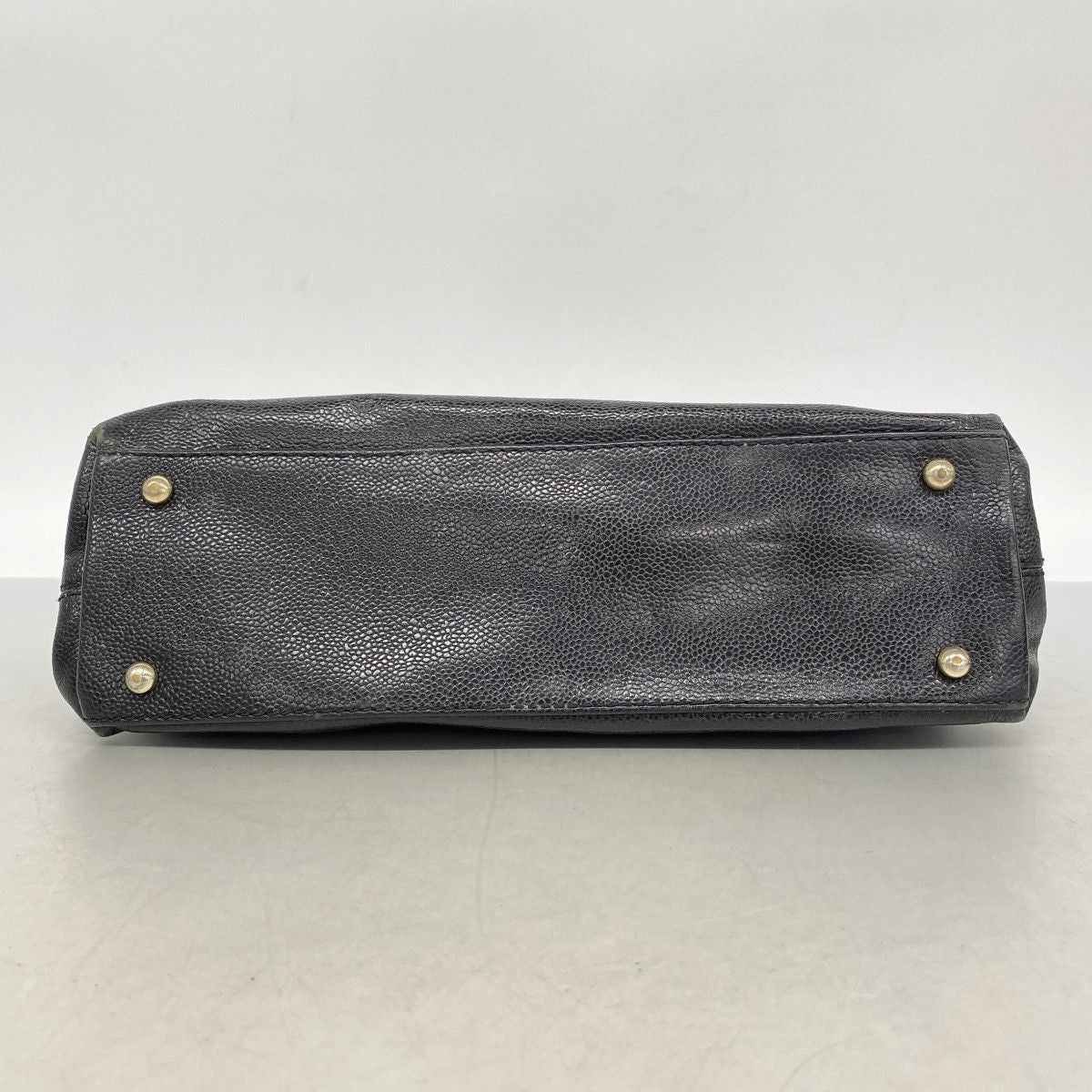 Chanel Handbag Caviar Leather Black Gold — view 3