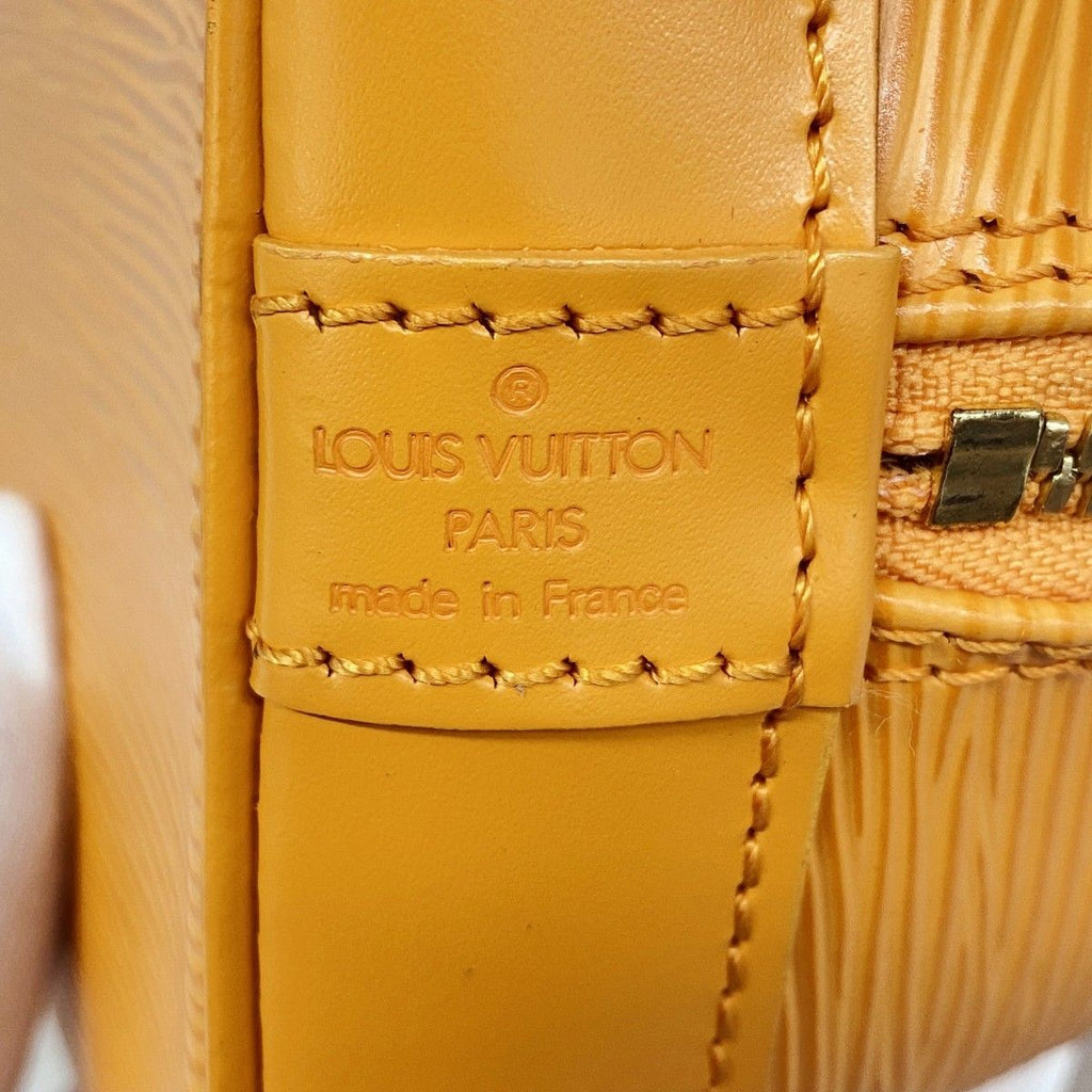 Louis Vuitton Handbag Epi Alma Mandarin — view 5