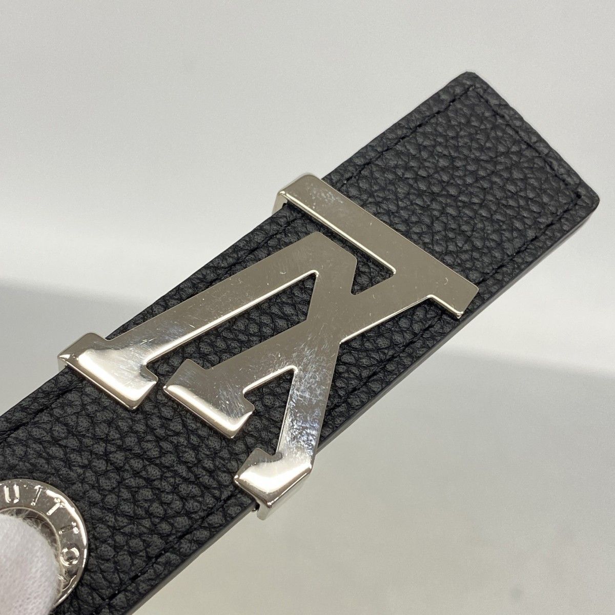 Louis Vuitton Key Holder Charm Taiga LV Oblique Ardoise — view 7