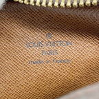 Louis Vuitton Shoulder Bag Monogram Danube Brown — view 5