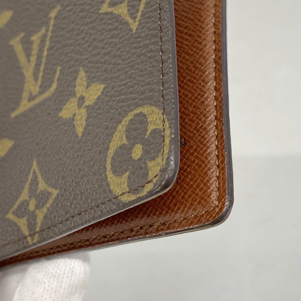 Louis Vuitton Billfold Monogram Portobier 6 Cult Cles Brown Wallet — view 6