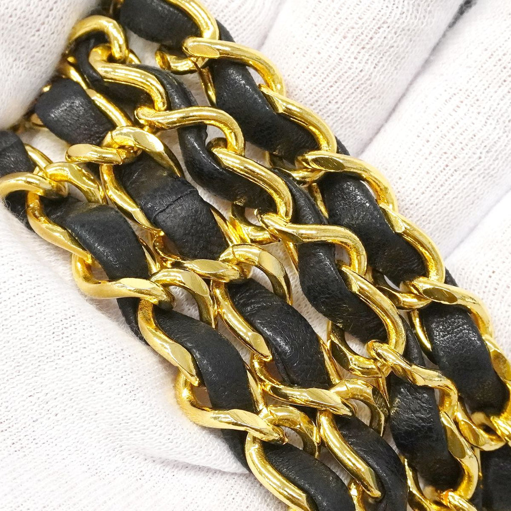Chanel Shoulder Bag Quilted Lambskin Black Gold — view 9