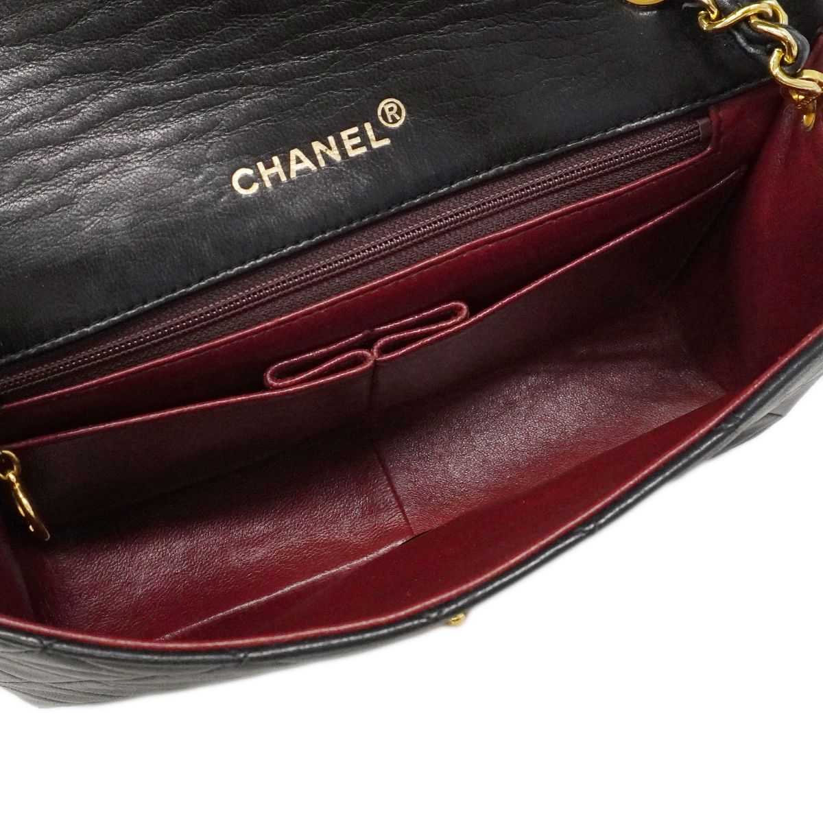 Chanel Shoulder Bag Quilted Lambskin Black Gold — view 4
